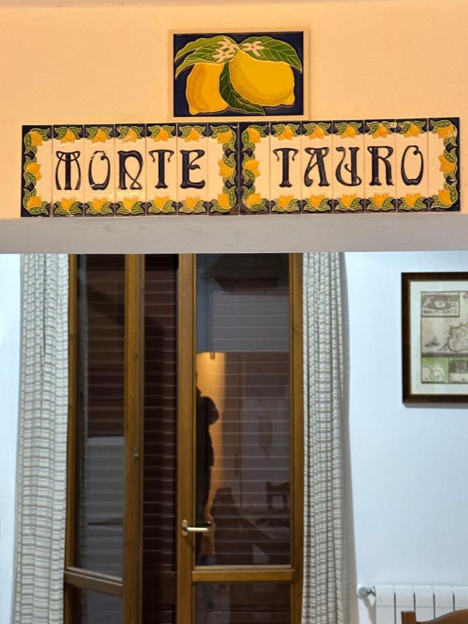 Monte Tauro Apartment 타오르미나 외부 사진